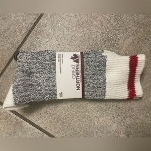 NWT Great Northern Ladies Boot Socks grey red strip